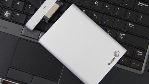 安装win7时无法识别硬盘怎么办