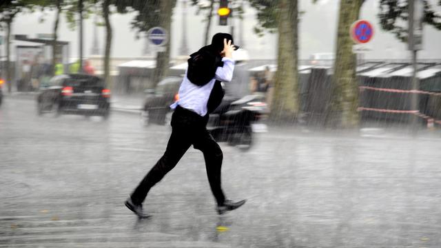 小学生优秀作文雨声