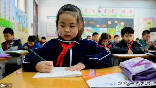 用正好造句二年级上册