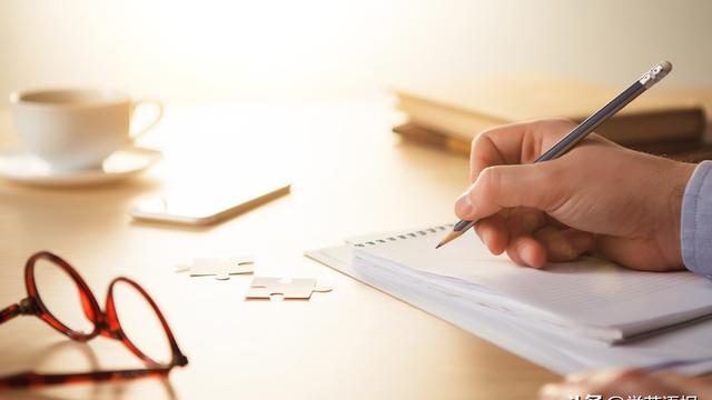 大学生英语求职信