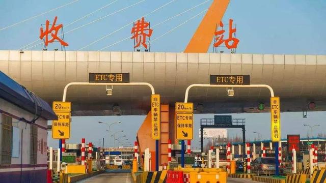 精选办理加油卡介绍信四篇