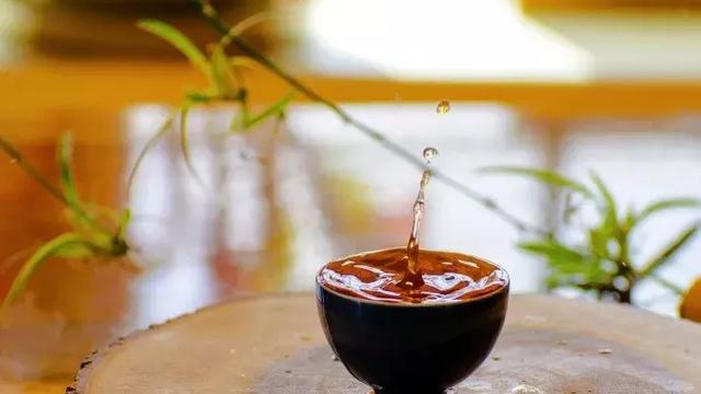 描写喝茶的诗句有哪些