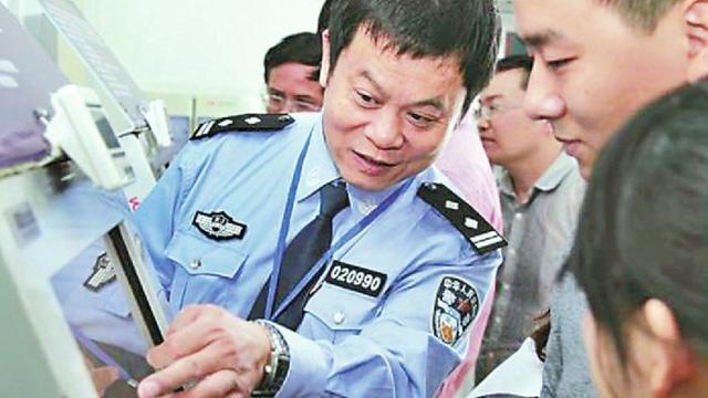 新中国警事电影回眸