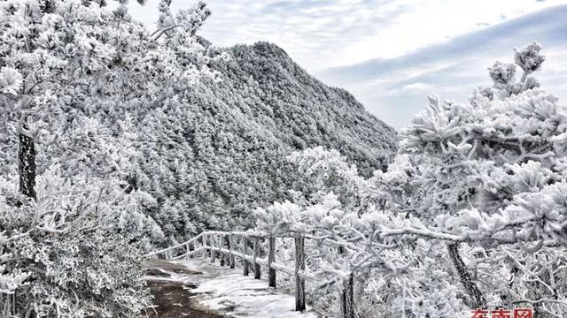 下大雪发朋友圈句子