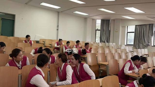 铁路面试自我介绍