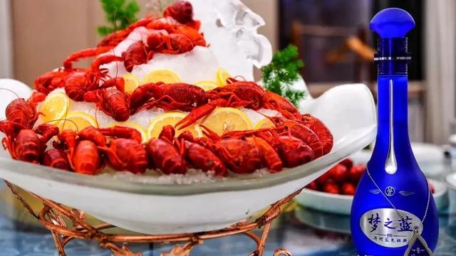 龙虾配什么酒才可以呢