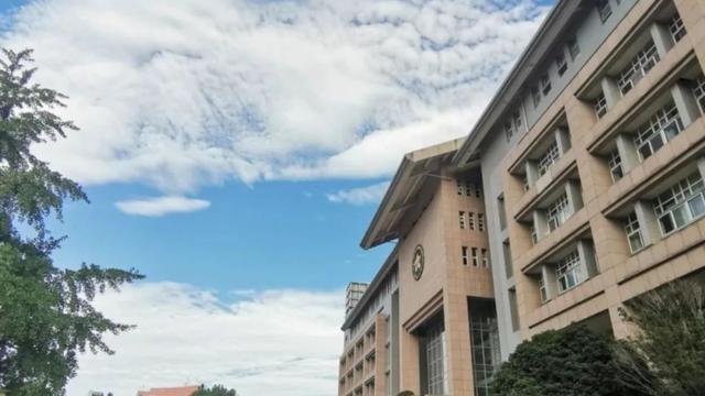 大学生困难补助申请书精选