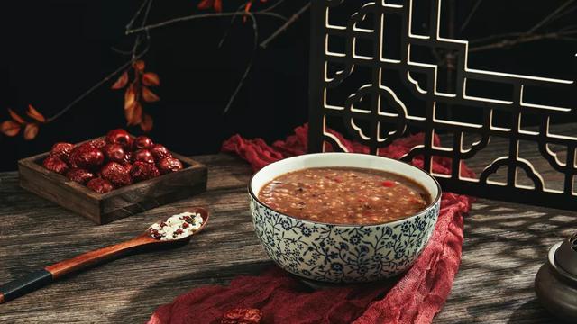 关于新年的诗歌大全