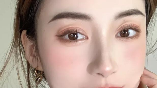夏日妆容眉型推荐