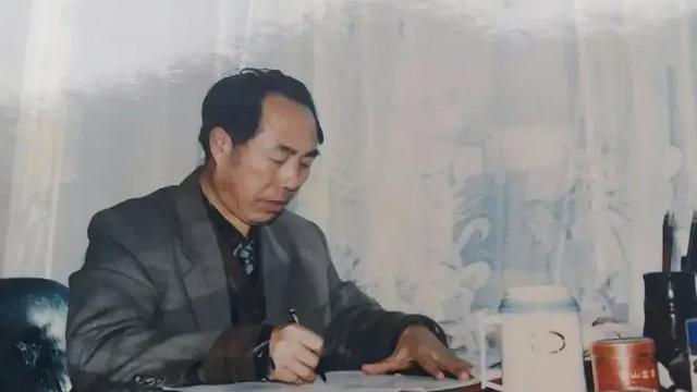 庆祝建校七十周年短诗歌