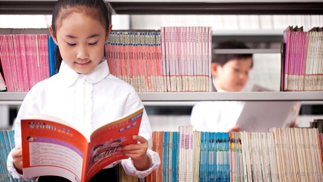 形容女孩子有气质有涵养的诗句
