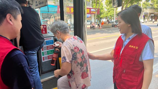 敬老月活动宣传标语