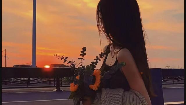 【实用】唯美爱情句子摘录