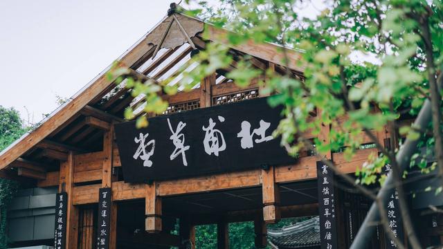 唐代诗人杜甫的名句是什么