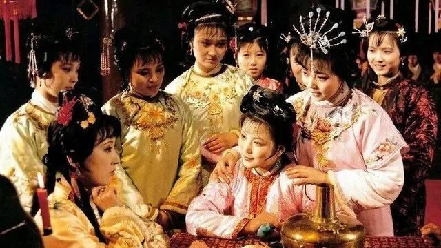 红楼梦爱情诗句