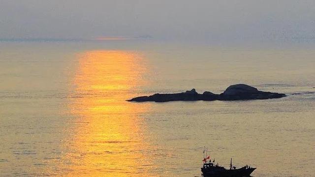 夏日黄昏的优美诗句