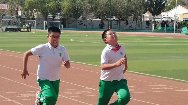 长跑运动会加油稿