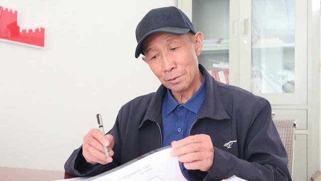 劳模个人事迹有感范文