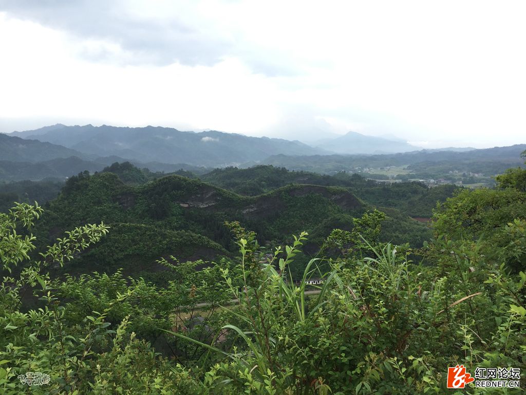 丹霞留青史，红星耀湖湘——参观仙姑岩红军营记