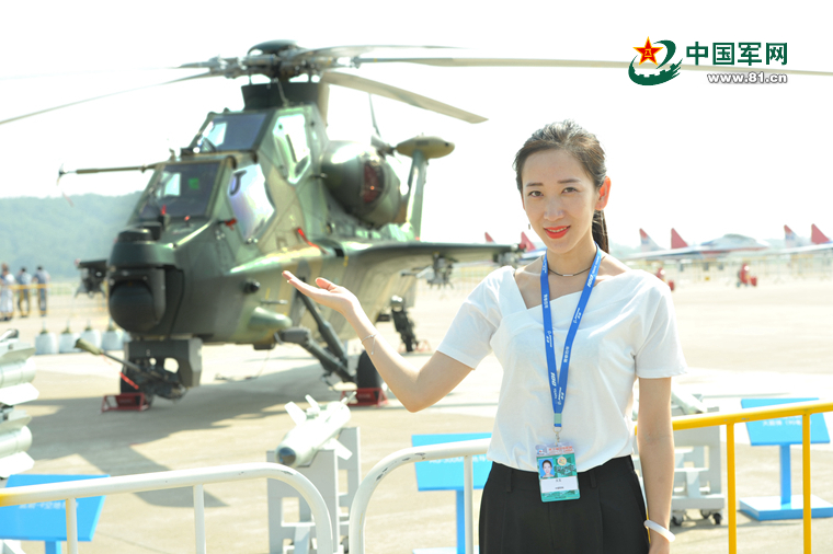 中国军网记者变身导游，带你“游”珠海航展