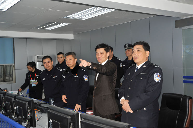 谢晓丹副市长视察2016年广州春运安保工作