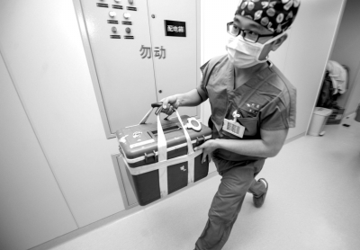 医生离世心脏抵京救4人，我国年器官捐献数量增33倍！