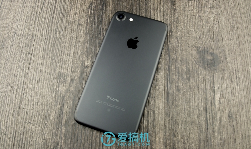 这台i6有点儿帅 iPhone 7灰黑色测评