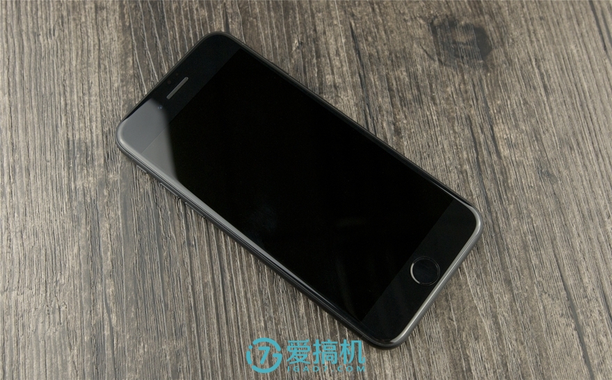 这台i6有点儿帅 iPhone 7灰黑色测评