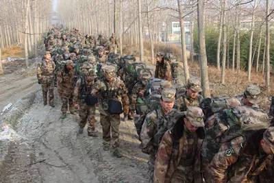 碉堡了!这些军歌完爆周杰伦