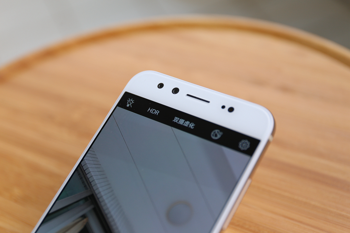 vivo X9全方位测评：颜值高，自拍照强劲！