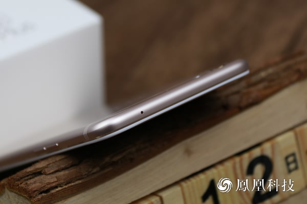 OPPO R9s Plus评测：性能给力、长续航的拍照神器