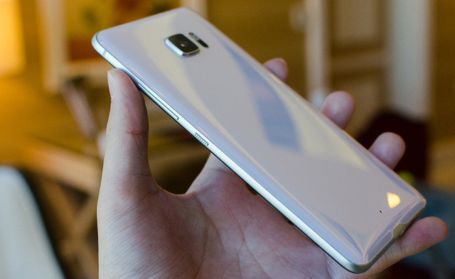 HTC企业公布新手机，二种型号规格任你选择