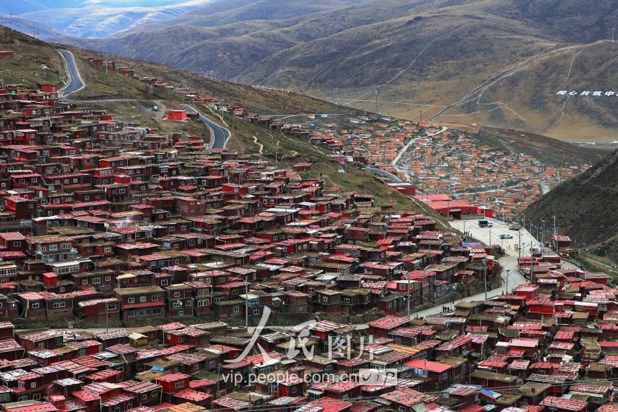 四川最神秘的地方——色达