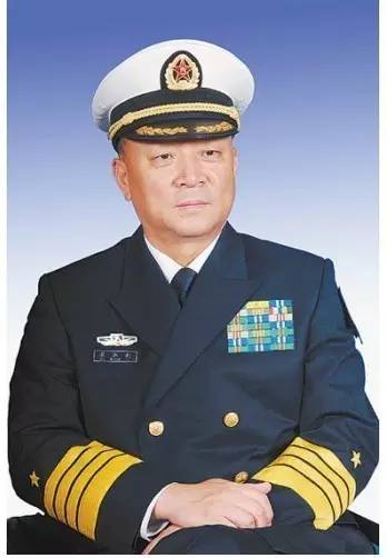 舰队司令员沈金龙接替吴胜利任海军司令员