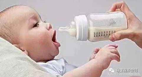出生15天的宝宝被查出有35厘米的肠道坏死，竟与泡奶粉有关！