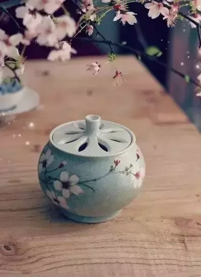 十五首最美爱情诗词,伴你过一个温馨浪漫的情人节-第3张图片-非凡网 十五首最美爱情诗词,伴你过一个温馨浪漫的情人节-第3张图片-非凡网