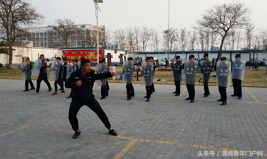 蒲城县巡特警大队掀起备战训练热潮