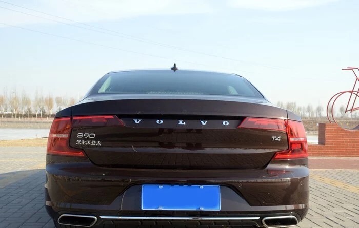 沃尔沃最贵的轿车，内饰焕然一新，动力略显不足，车主说用车感受