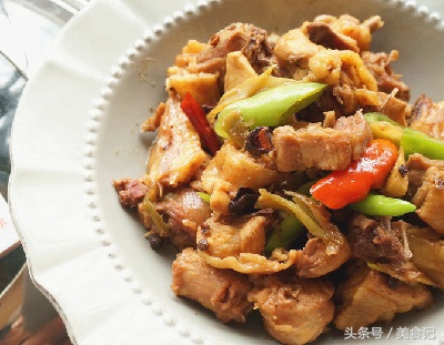 90后男友做的暖心菜，家常炖鸡，香的不要不要的