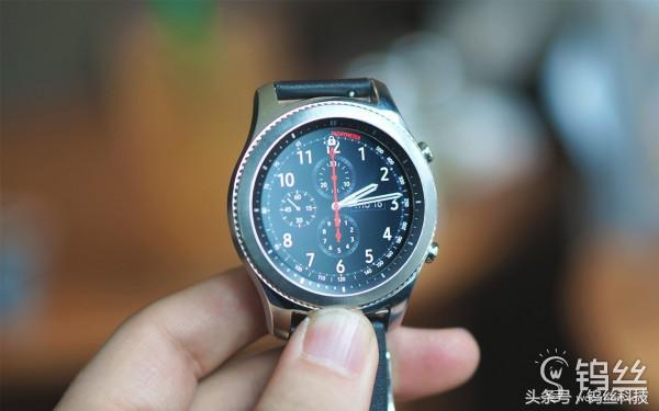 表中施瓦辛格 三星黑告诉你Gear S3体验到底如何