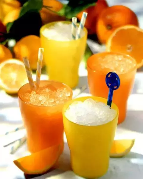 明媚橙香扮靓春天烘焙季，四款柑橘科水果甜点！