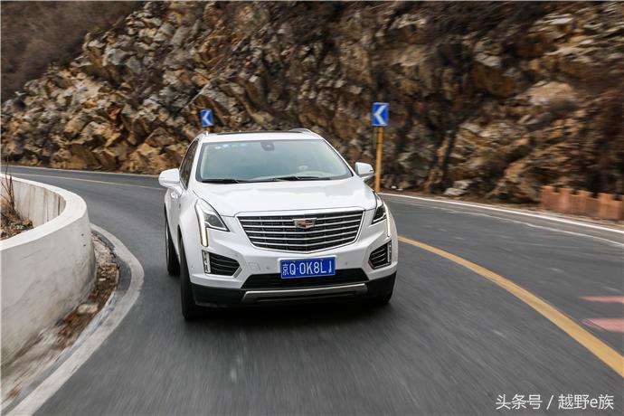唯“美”的进化 试驾凯迪拉克XT5 28T四驱铂金版