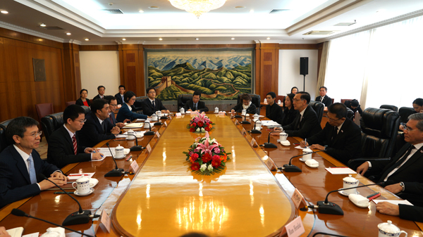 中泰签署和平利用核能合作协定
