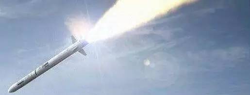 一发就能废航母｜揭秘俄罗斯新型高超音速导弹“锆石”