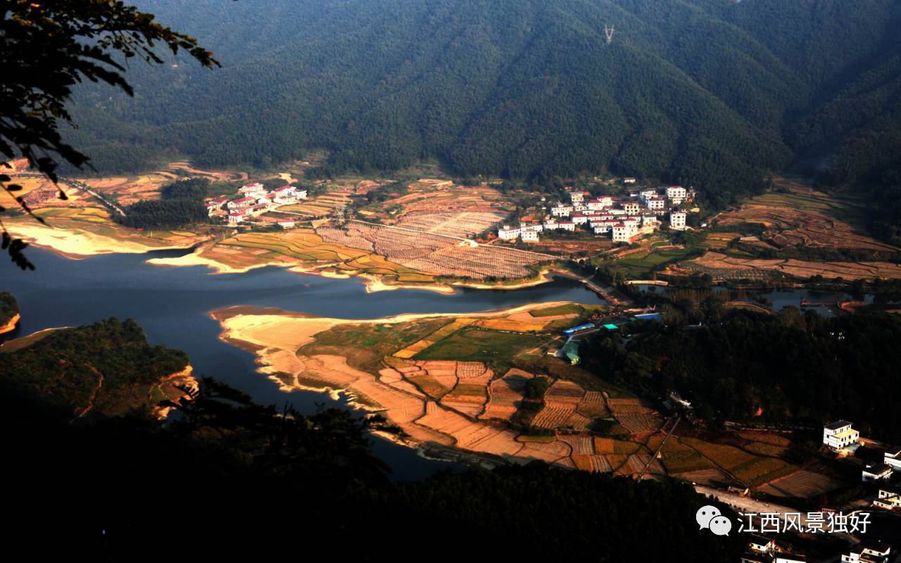 南昌梅岭旅游号高铁冠名专列G1386正式