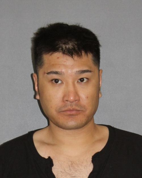 美国亚凯迪亚华裔男子借卖车抢劫未遂 被警方逮捕