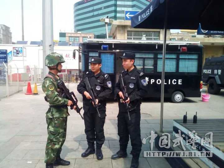武警北京总队某部官兵提升应急快反能力