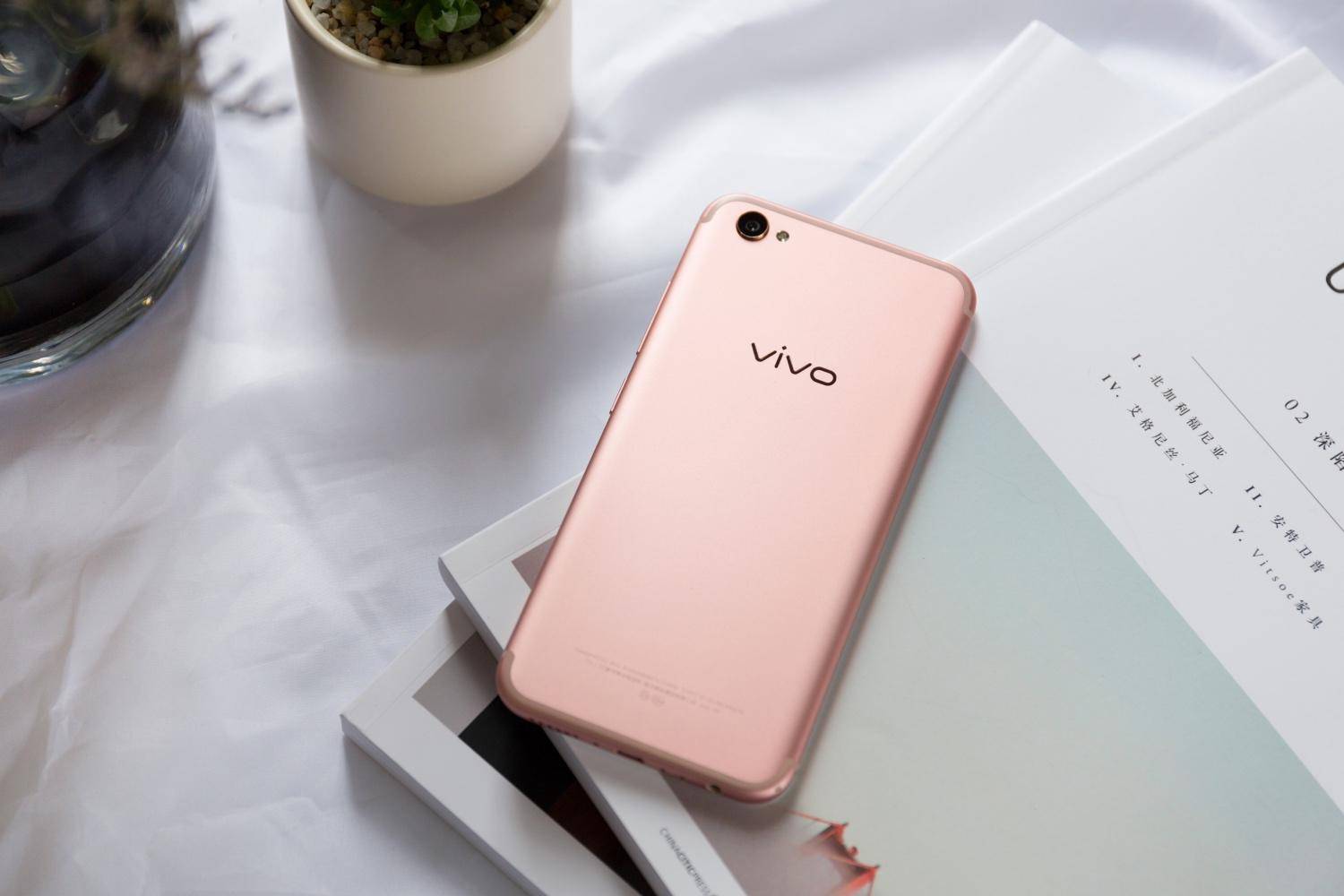 上市5个月还值得买吗？vivo X9拍照再体验