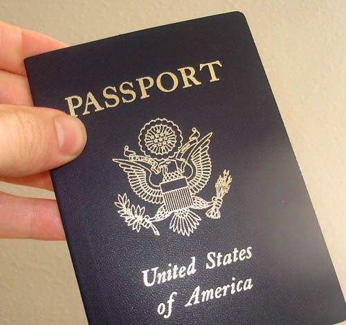 美国公民和绿卡持有者有何差别？