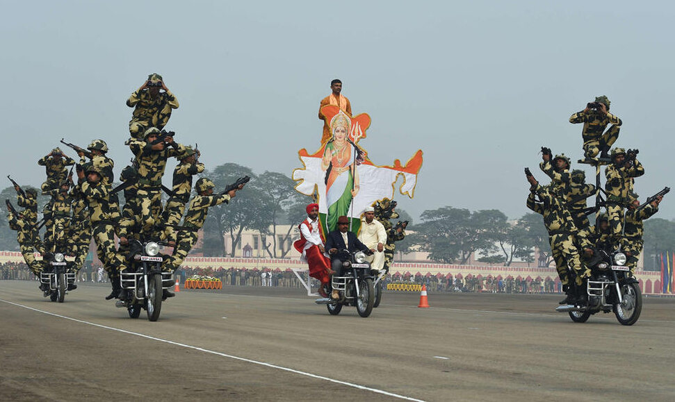 印度军力紧随中国世界第四：被低估的印度军事实力背后大有文章